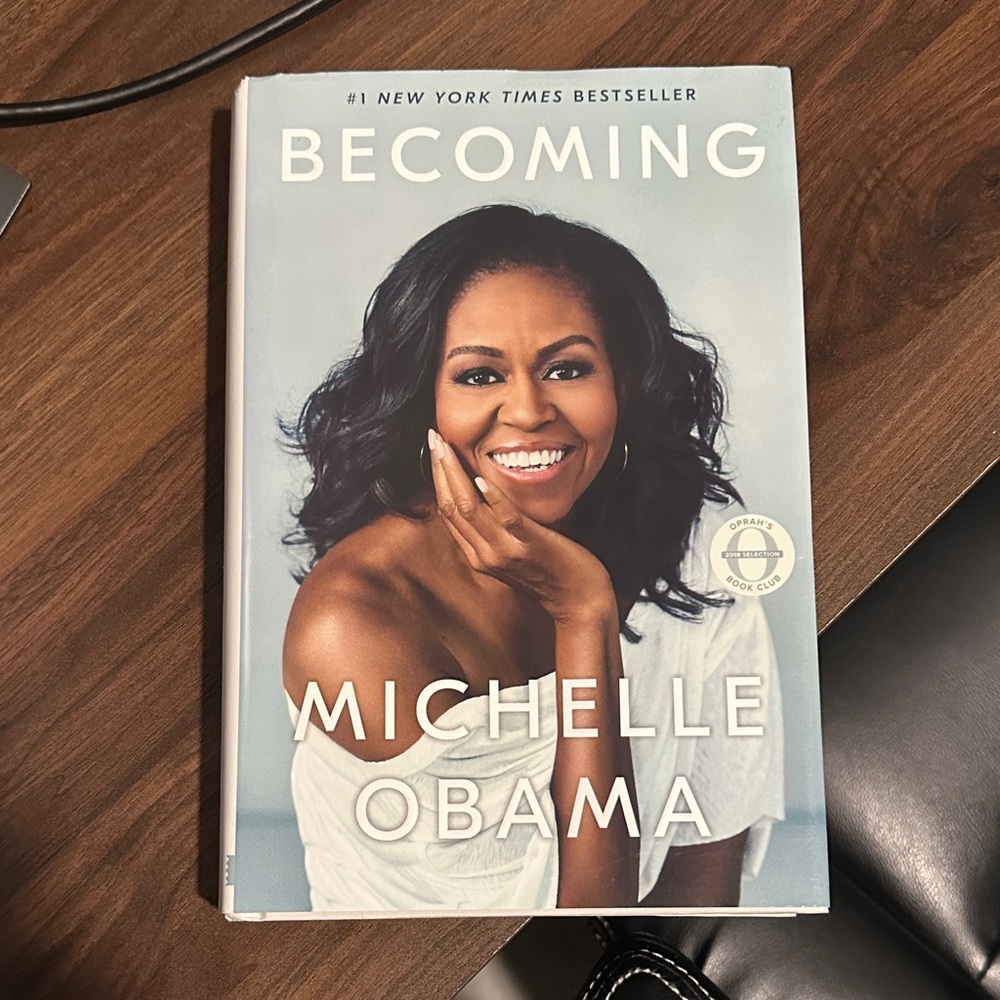Becoming by Michelle Obama Hardcover